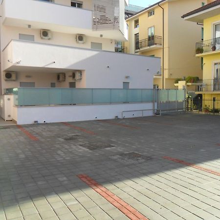Hotel Mario San Benedetto del Tronto Exterior foto